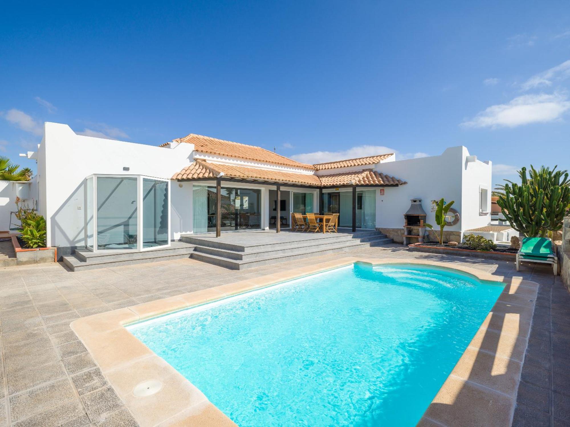 Villa Lobos With Private Pool And Bbq